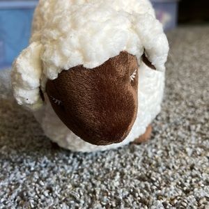 Bath & Body Works Lambie white brown face